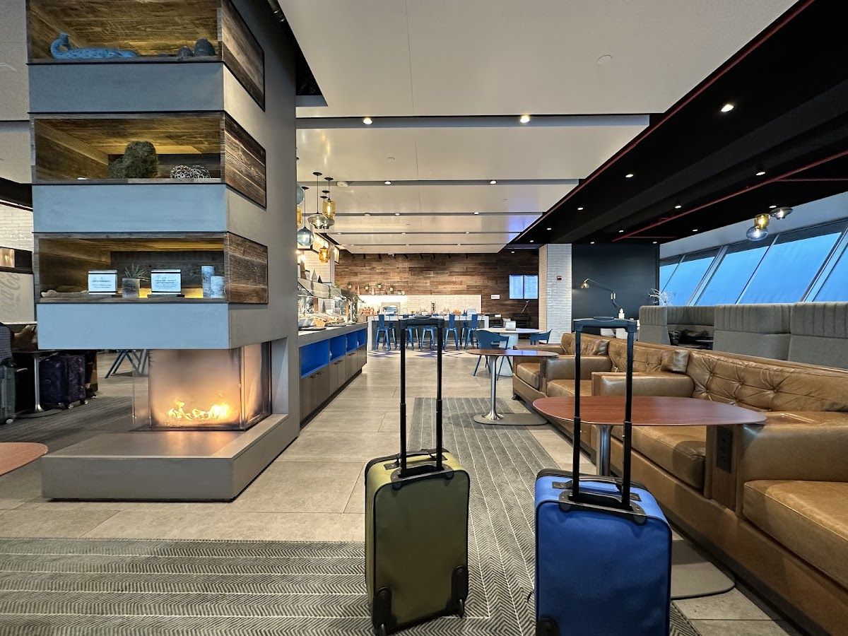 Alaska Airlines Alaska Lounge
