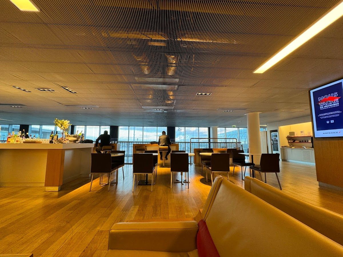 Air France Lounge (Concourse K)