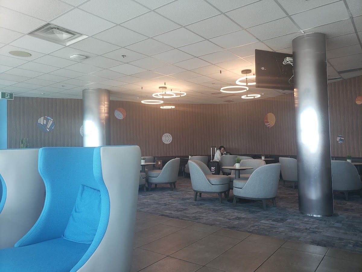 KLM Crown Lounge