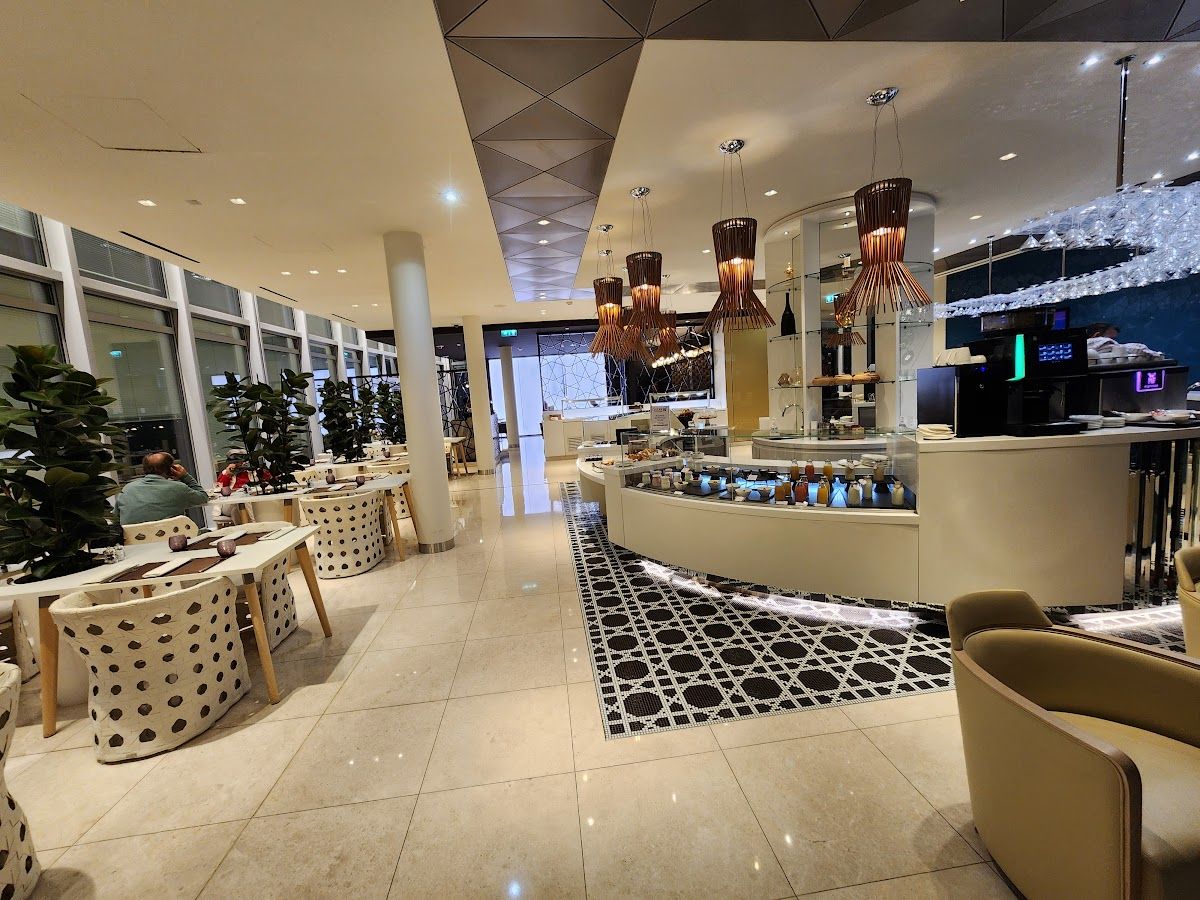 Qatar Airways Premium Lounge