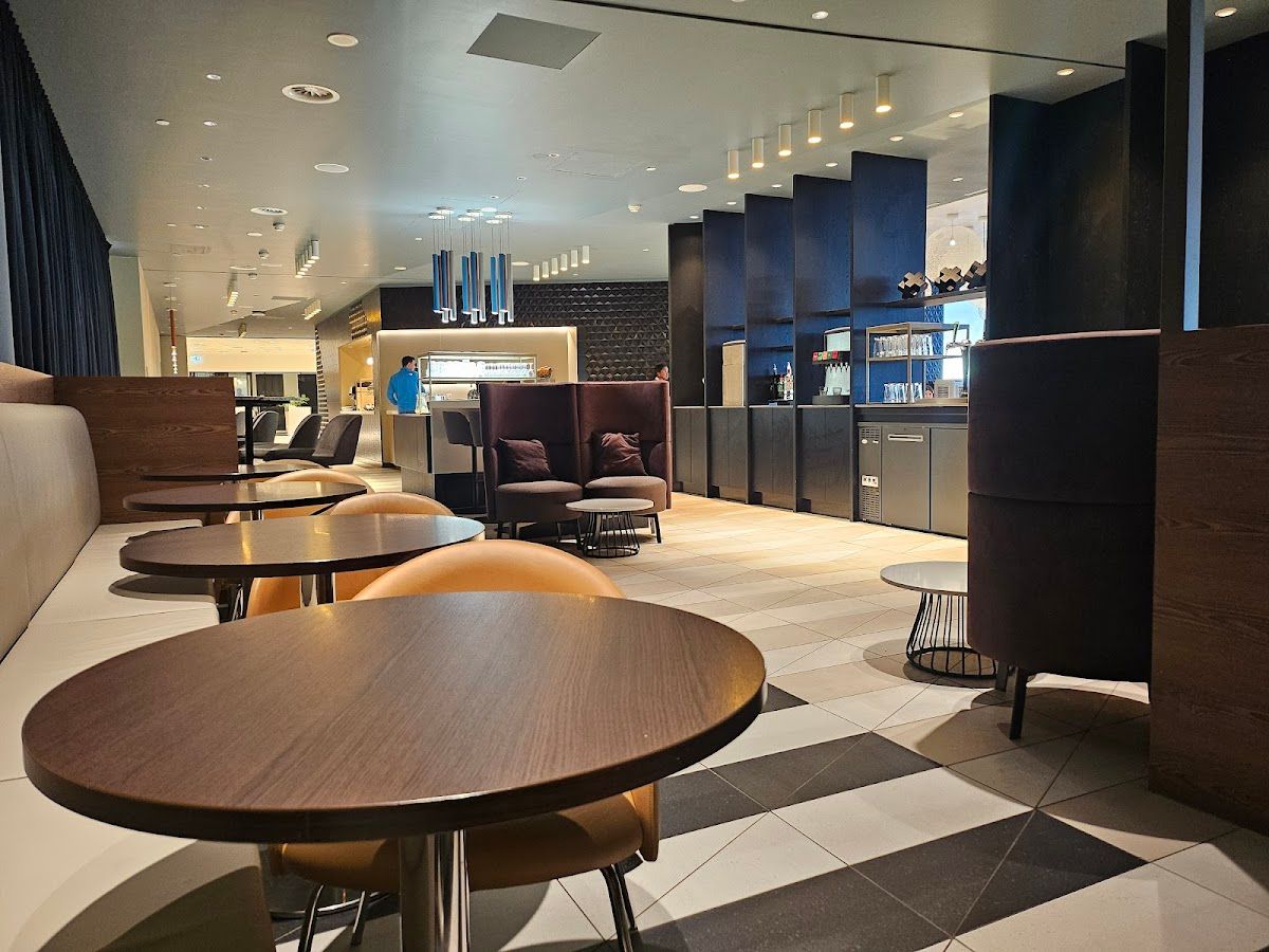 Aspire Lounge (41) (Non-Schengen)