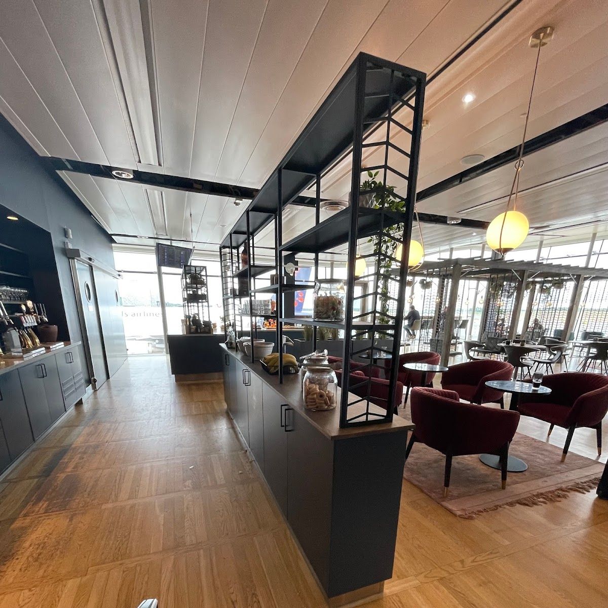 The Lounge by Menzies Aviation