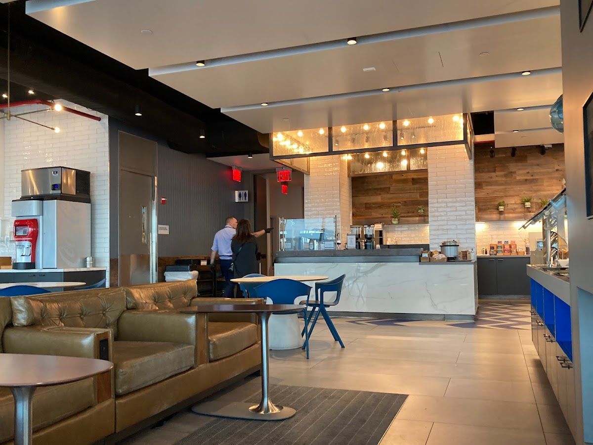 Alaska Airlines Alaska Lounge
