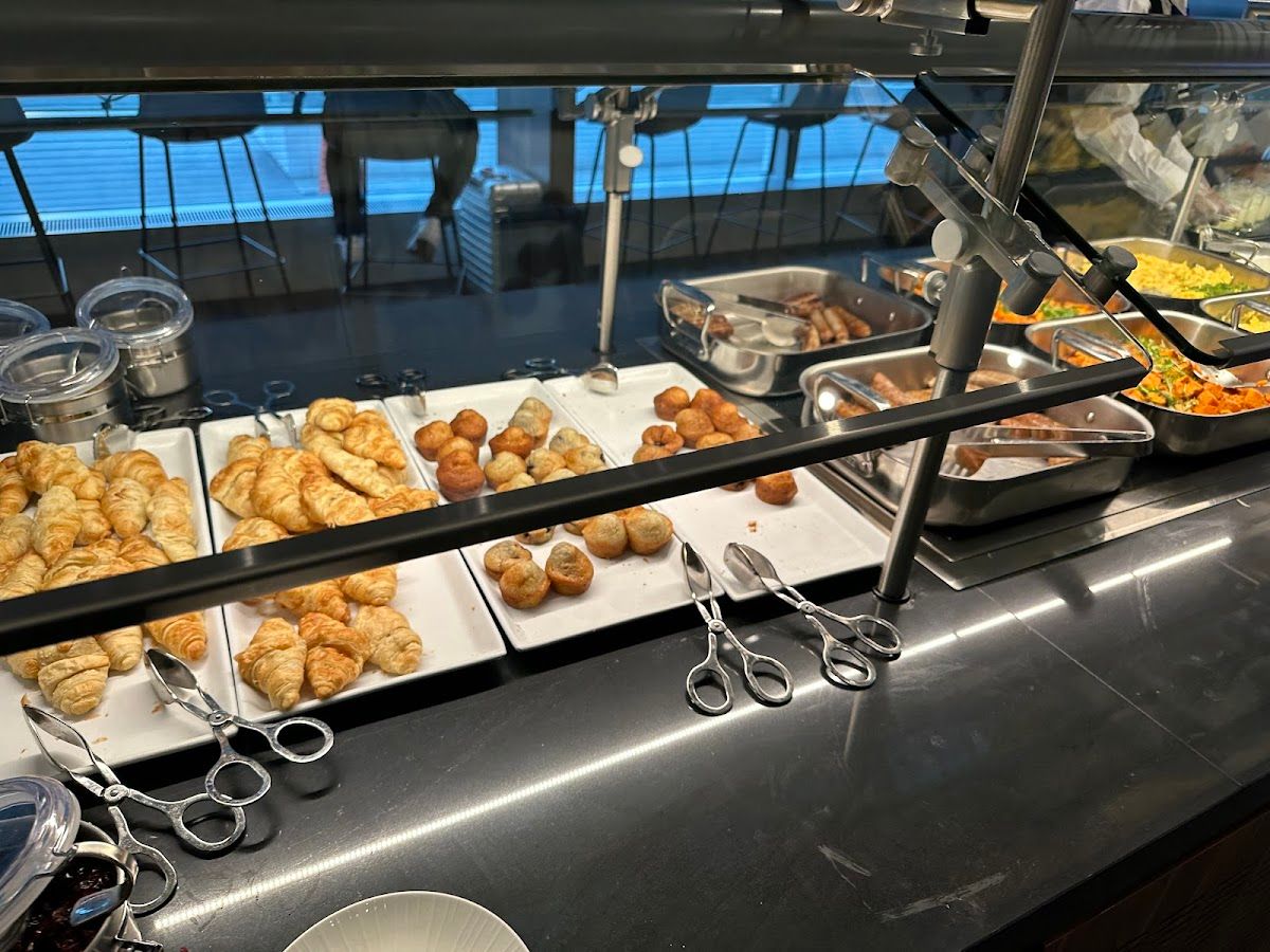 The Centurion Lounge