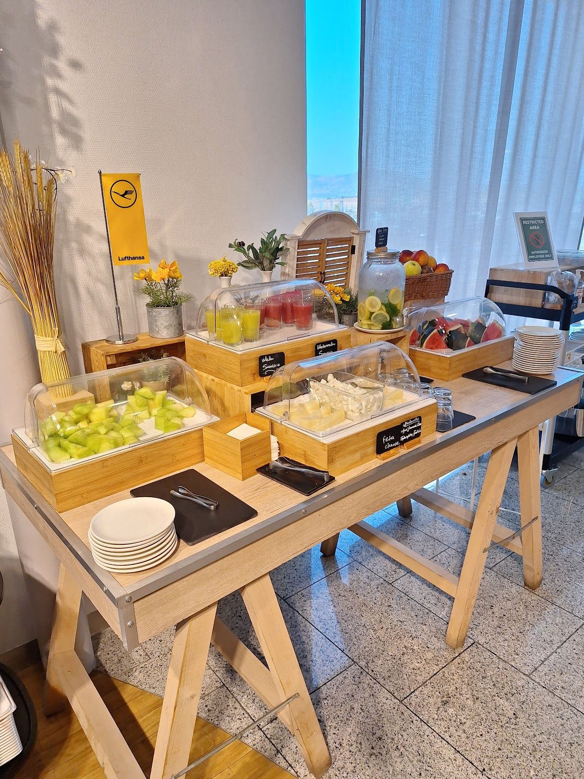 Lufthansa Lounge