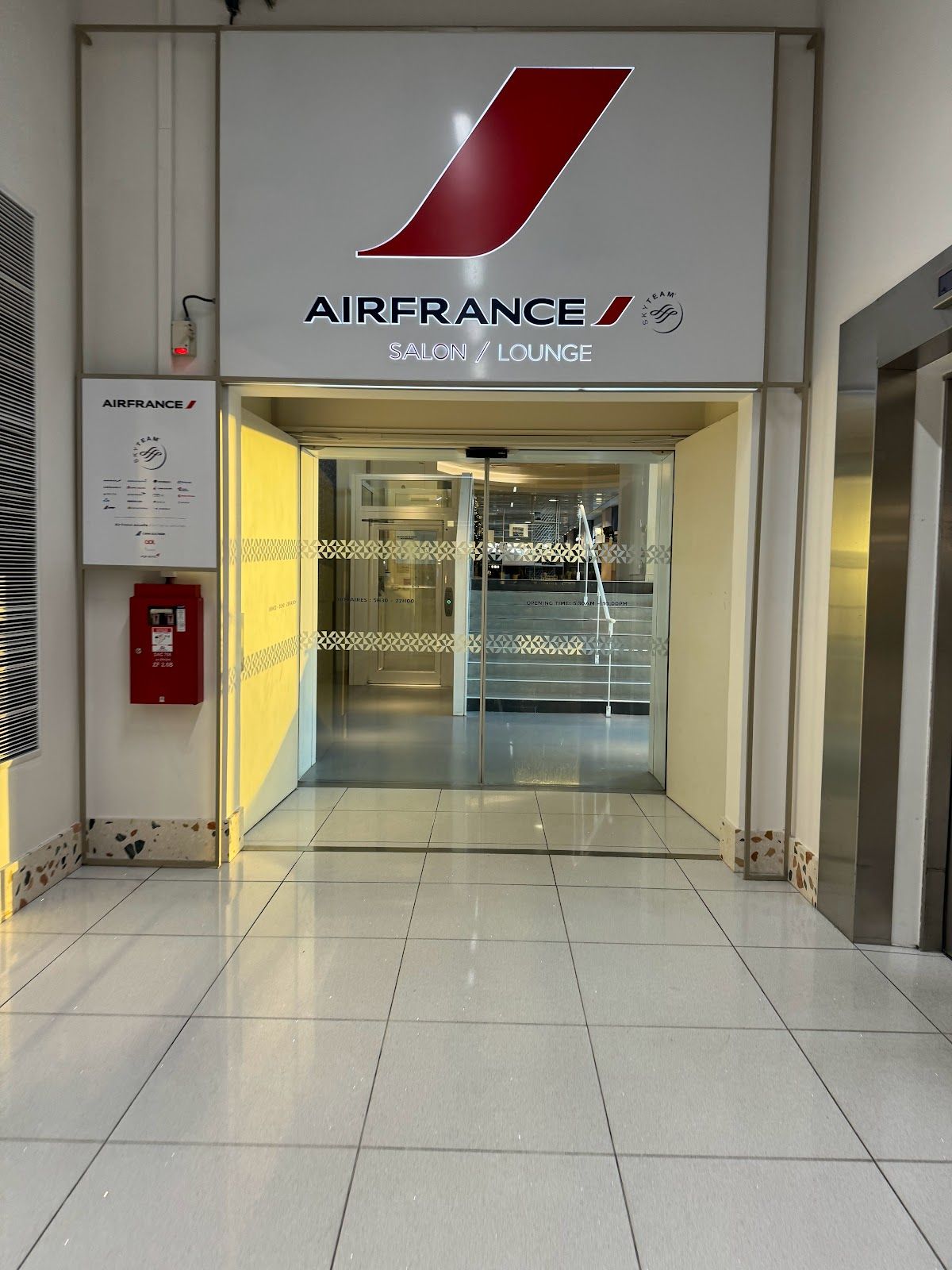 Air France Lounge