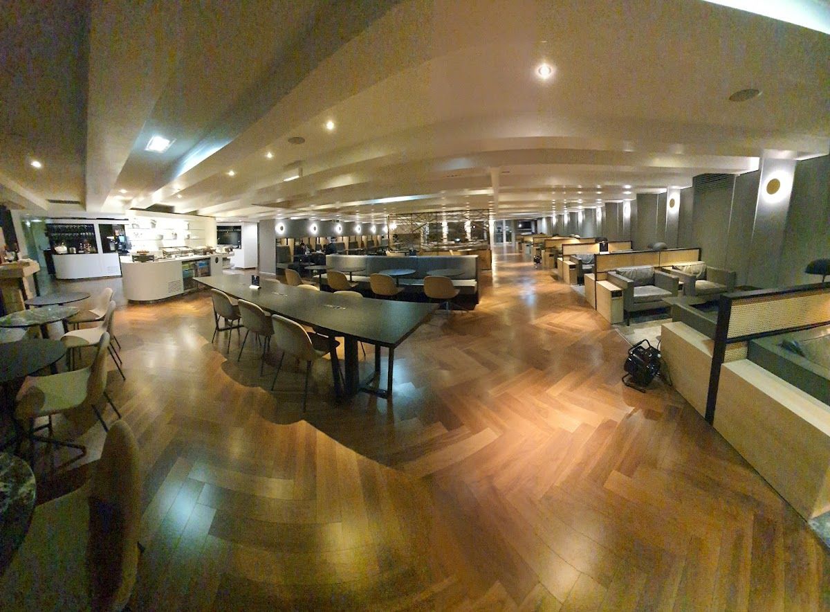 Star Alliance Lounge (Non-Schengen)